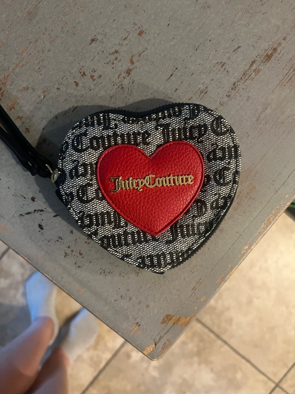 Juicy Couture Heart Wristlet Coin Purse - Black & Red